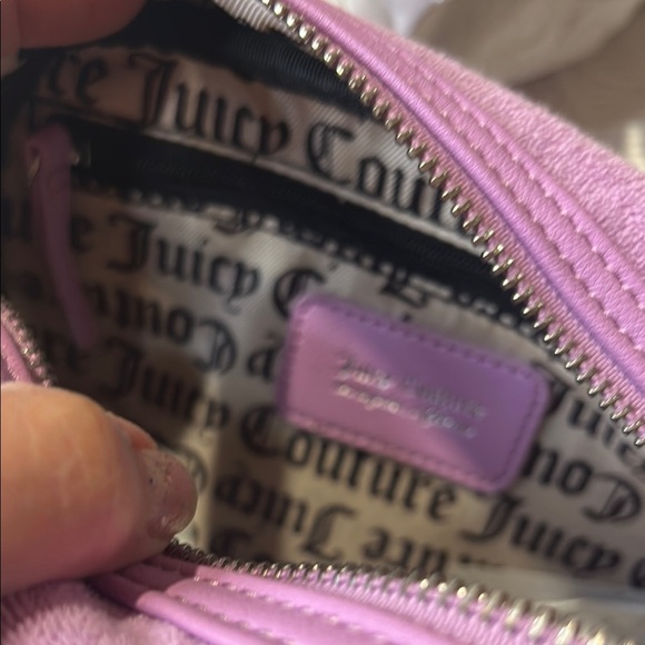 Juicy Couture Lavender Crossbody Bag. NWT. Wingin It Camera bag. - Picture 9 of 12